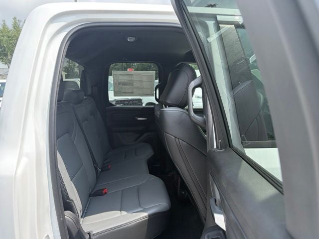 2026 RAM Ram 1500 RAM 1500 TRADESMAN QUAD CAB 4X4 6'4' BOX