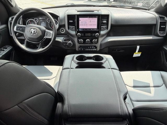 2026 RAM Ram 1500 RAM 1500 TRADESMAN QUAD CAB 4X4 6'4' BOX