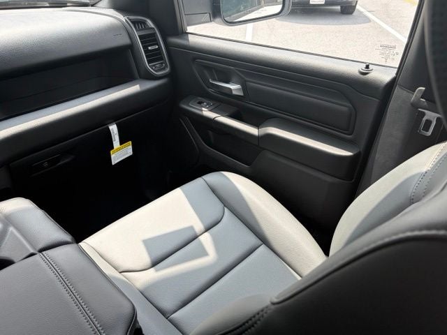 2026 RAM Ram 1500 RAM 1500 TRADESMAN QUAD CAB 4X4 6'4' BOX
