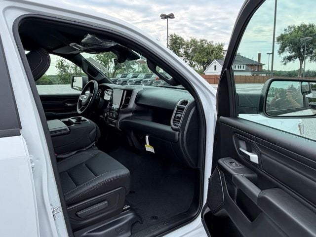 2026 RAM Ram 1500 RAM 1500 EXPRESS QUAD CAB 4X4 6'4' BOX