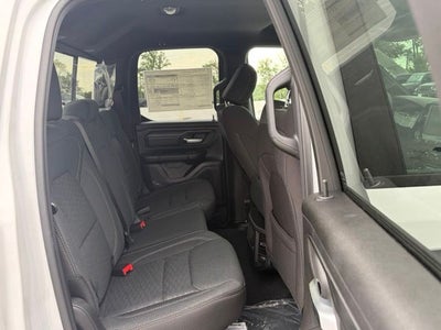 2026 RAM Ram 1500 RAM 1500 EXPRESS QUAD CAB 4X4 6'4' BOX