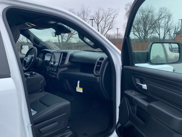 2026 RAM Ram 1500 RAM 1500 TRADESMAN QUAD CAB 4X4 6'4' BOX