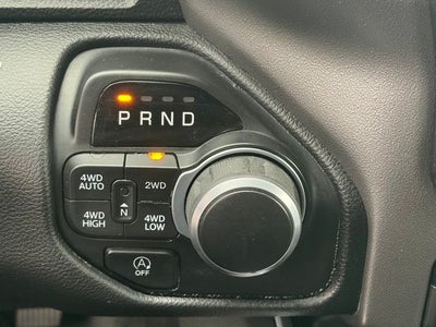 2019 RAM 1500 Big Horn/Lone Star Crew Cab 4x4 5'7' Box