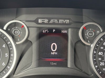 2027 RAM Ram 1500 RAM 1500 TRADESMAN CREW CAB 4X4 5'7' BOX