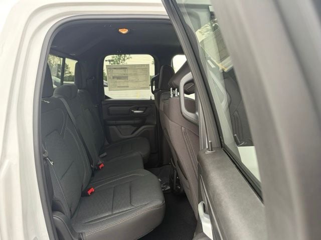 2026 RAM Ram 1500 RAM 1500 EXPRESS QUAD CAB 4X2 6'4' BOX