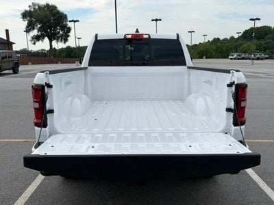 2026 RAM Ram 1500 RAM 1500 EXPRESS QUAD CAB 4X2 6'4' BOX