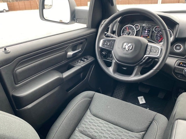 2026 RAM Ram 1500 RAM 1500 TRADESMAN QUAD CAB 4X2 6'4' BOX