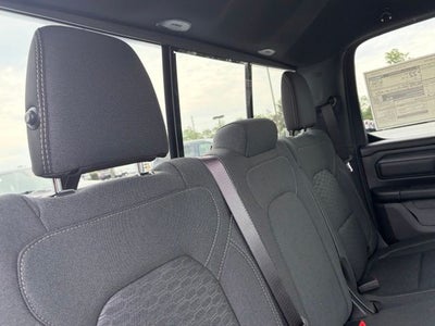2026 RAM Ram 1500 RAM 1500 EXPRESS QUAD CAB 4X2 6'4' BOX