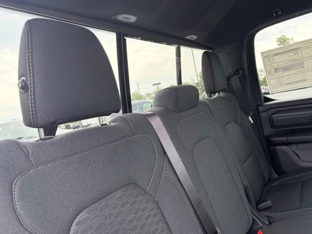 2026 RAM Ram 1500 RAM 1500 EXPRESS QUAD CAB 4X2 6'4' BOX