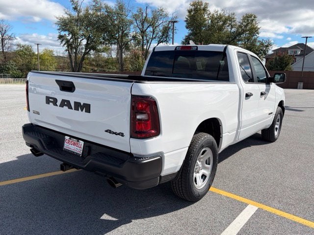 2027 RAM Ram 1500 RAM 1500 TRADESMAN QUAD CAB 4X4 6'4' BOX