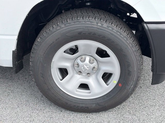 2027 RAM Ram 1500 RAM 1500 TRADESMAN QUAD CAB 4X4 6'4' BOX