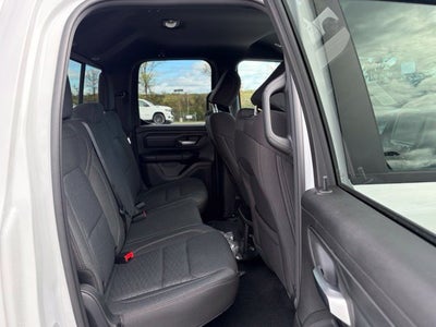 2027 RAM Ram 1500 RAM 1500 TRADESMAN QUAD CAB 4X4 6'4' BOX