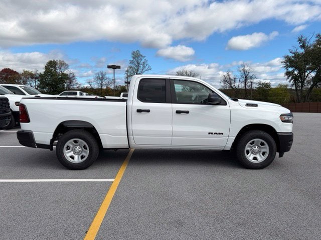 2027 RAM Ram 1500 RAM 1500 TRADESMAN QUAD CAB 4X4 6'4' BOX