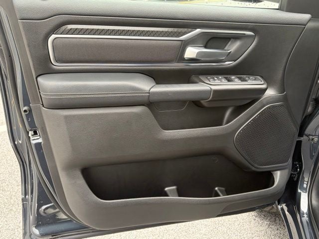 2027 RAM Ram 1500 RAM 1500 BIG HORN CREW CAB 4X4 5'7' BOX