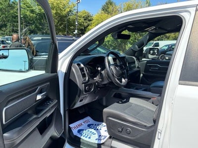 2020 RAM 1500 Big Horn Crew Cab 4x4 5'7' Box