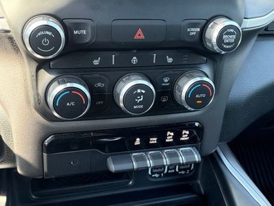 2020 RAM 1500 Big Horn Crew Cab 4x4 5'7' Box