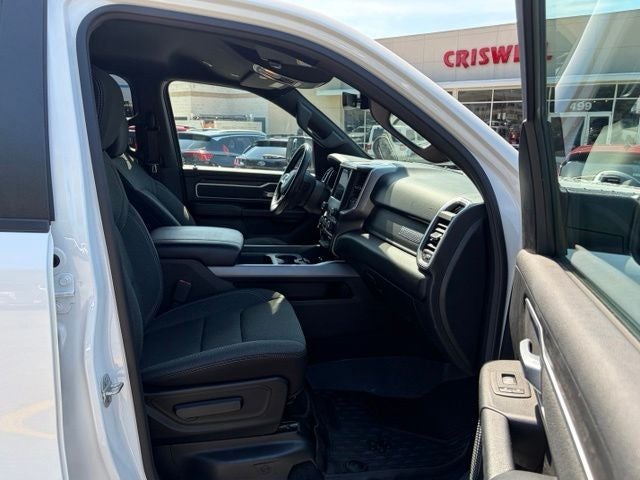 2020 RAM 1500 Big Horn Crew Cab 4x4 5'7' Box