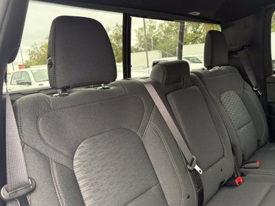 2027 RAM Ram 1500 RAM 1500 TRADESMAN CREW CAB 4X4 5'7' BOX