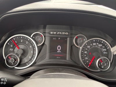 2027 RAM Ram 1500 RAM 1500 TRADESMAN CREW CAB 4X4 5'7' BOX
