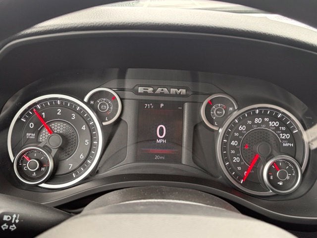 2027 RAM Ram 1500 RAM 1500 TRADESMAN CREW CAB 4X4 5'7' BOX