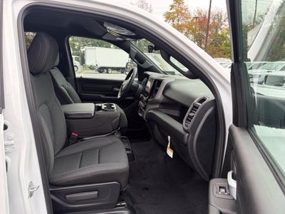 2027 RAM Ram 1500 RAM 1500 TRADESMAN CREW CAB 4X4 5'7' BOX