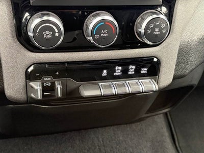 2025 RAM 1500 Tradesman Crew Cab 4x4 5'7' Box