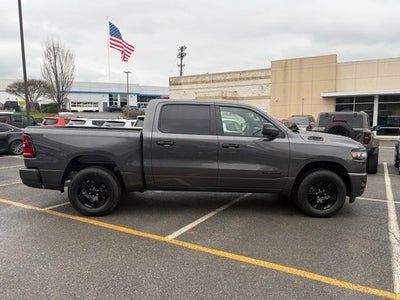 2025 RAM 1500 Tradesman Crew Cab 4x4 5'7' Box