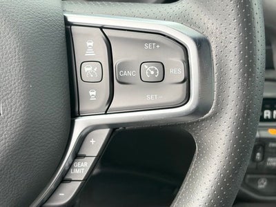 2026 RAM Ram 1500 RAM 1500 EXPRESS CREW CAB 4X4 5'7' BOX