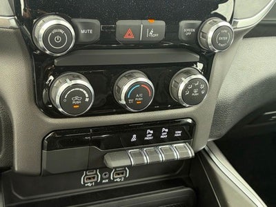 2026 RAM Ram 1500 RAM 1500 EXPRESS CREW CAB 4X4 5'7' BOX