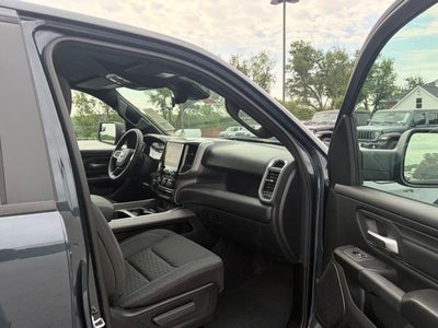 2026 RAM Ram 1500 RAM 1500 EXPRESS CREW CAB 4X4 5'7' BOX
