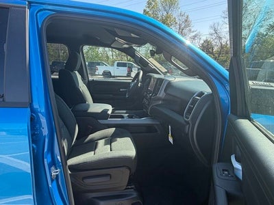 2026 RAM Ram 1500 RAM 1500 EXPRESS CREW CAB 4X4 5'7' BOX