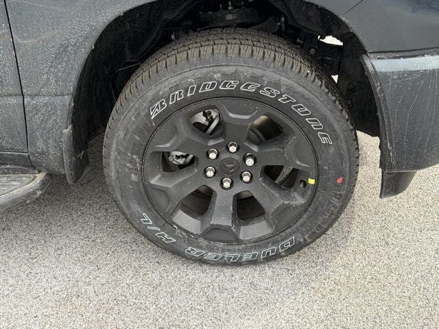 2026 RAM Ram 1500 RAM 1500 EXPRESS CREW CAB 4X4 5'7' BOX