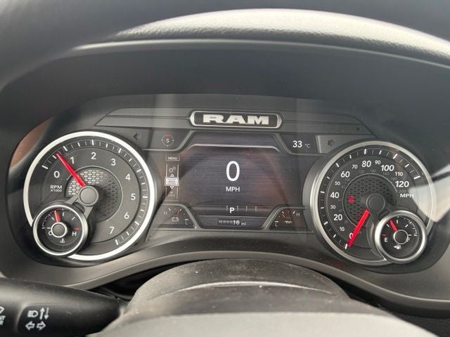2026 RAM Ram 1500 RAM 1500 EXPRESS CREW CAB 4X4 5'7' BOX