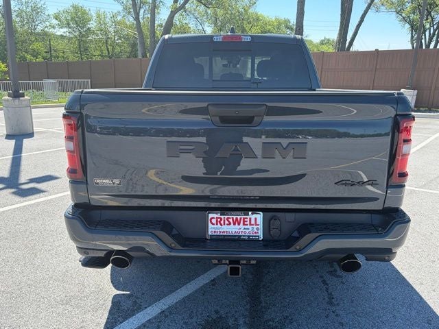 2026 RAM Ram 1500 RAM 1500 EXPRESS CREW CAB 4X4 5'7' BOX