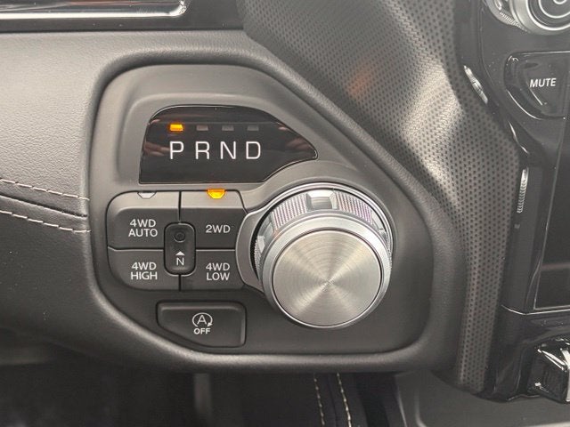 2027 RAM Ram 1500 RAM 1500 LIMITED CREW CAB 4X4 5'7' BOX