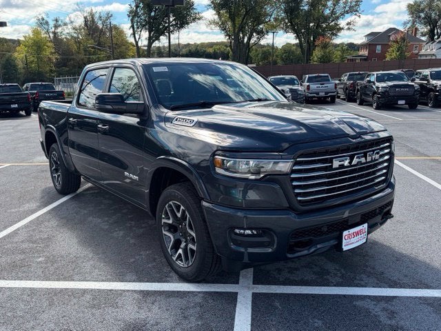 2027 RAM Ram 1500 RAM 1500 LARAMIE CREW CAB 4X4 5'7' BOX