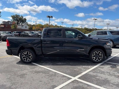 2027 RAM Ram 1500 RAM 1500 LARAMIE CREW CAB 4X4 5'7' BOX