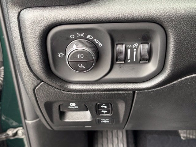 2027 RAM Ram 1500 RAM 1500 LARAMIE CREW CAB 4X4 5'7' BOX