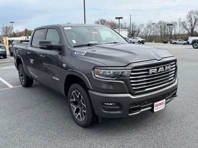 2026 RAM Ram 1500 RAM 1500 LARAMIE CREW CAB 4X4 5'7' BOX