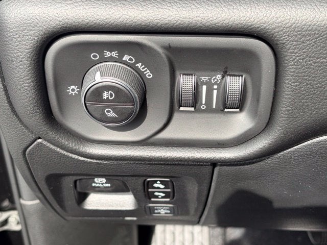 2027 RAM Ram 1500 RAM 1500 LARAMIE CREW CAB 4X4 5'7' BOX