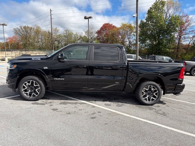 2027 RAM Ram 1500 RAM 1500 LARAMIE CREW CAB 4X4 5'7' BOX