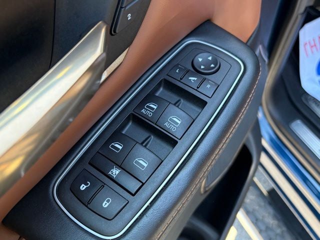 2023 RAM 1500 Limited Longhorn Crew Cab 4x4 5'7' Box