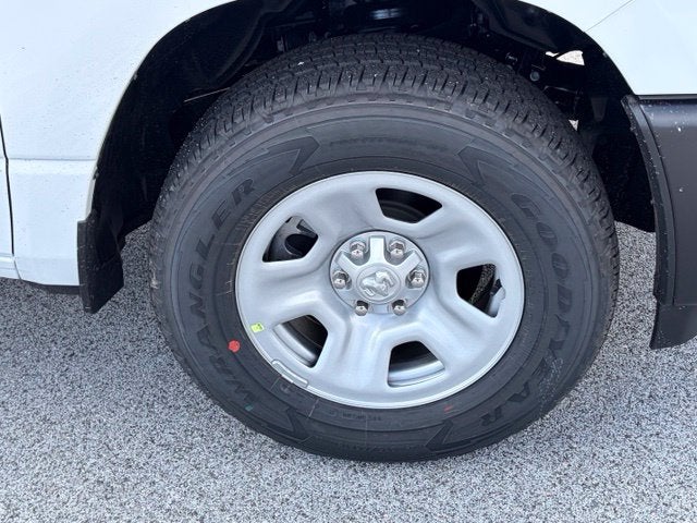 2027 RAM Ram 1500 RAM 1500 TRADESMAN CREW CAB 4X4 6'4' BOX