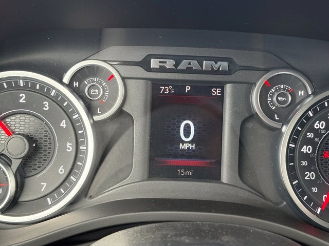2027 RAM Ram 1500 RAM 1500 TRADESMAN CREW CAB 4X4 6'4' BOX