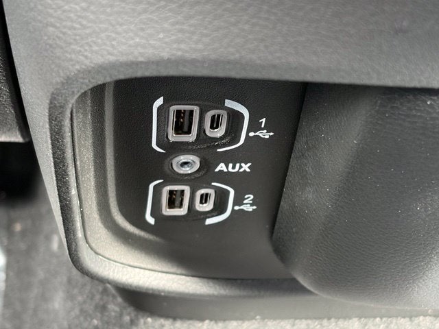 2027 RAM Ram 1500 RAM 1500 TRADESMAN CREW CAB 4X4 6'4' BOX