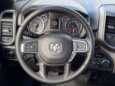 2027 RAM Ram 1500 RAM 1500 TRADESMAN CREW CAB 4X4 6'4' BOX