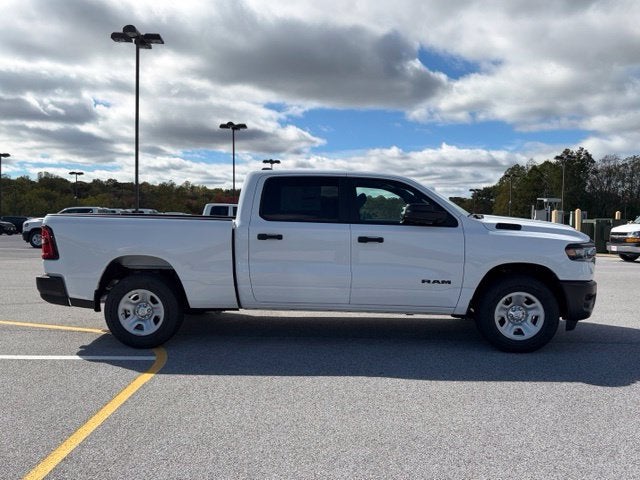 2027 RAM Ram 1500 RAM 1500 TRADESMAN CREW CAB 4X4 6'4' BOX