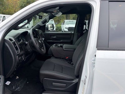 2027 RAM Ram 1500 RAM 1500 TRADESMAN CREW CAB 4X4 6'4' BOX