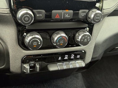 2027 RAM Ram 1500 RAM 1500 TRADESMAN CREW CAB 4X4 6'4' BOX