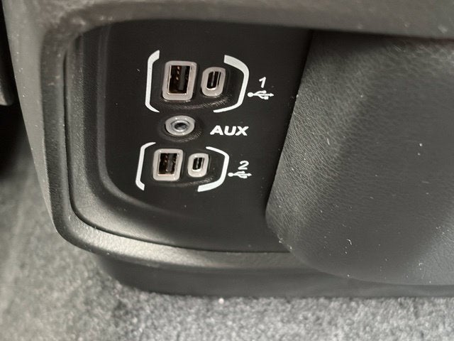 2027 RAM Ram 1500 RAM 1500 TRADESMAN CREW CAB 4X4 6'4' BOX